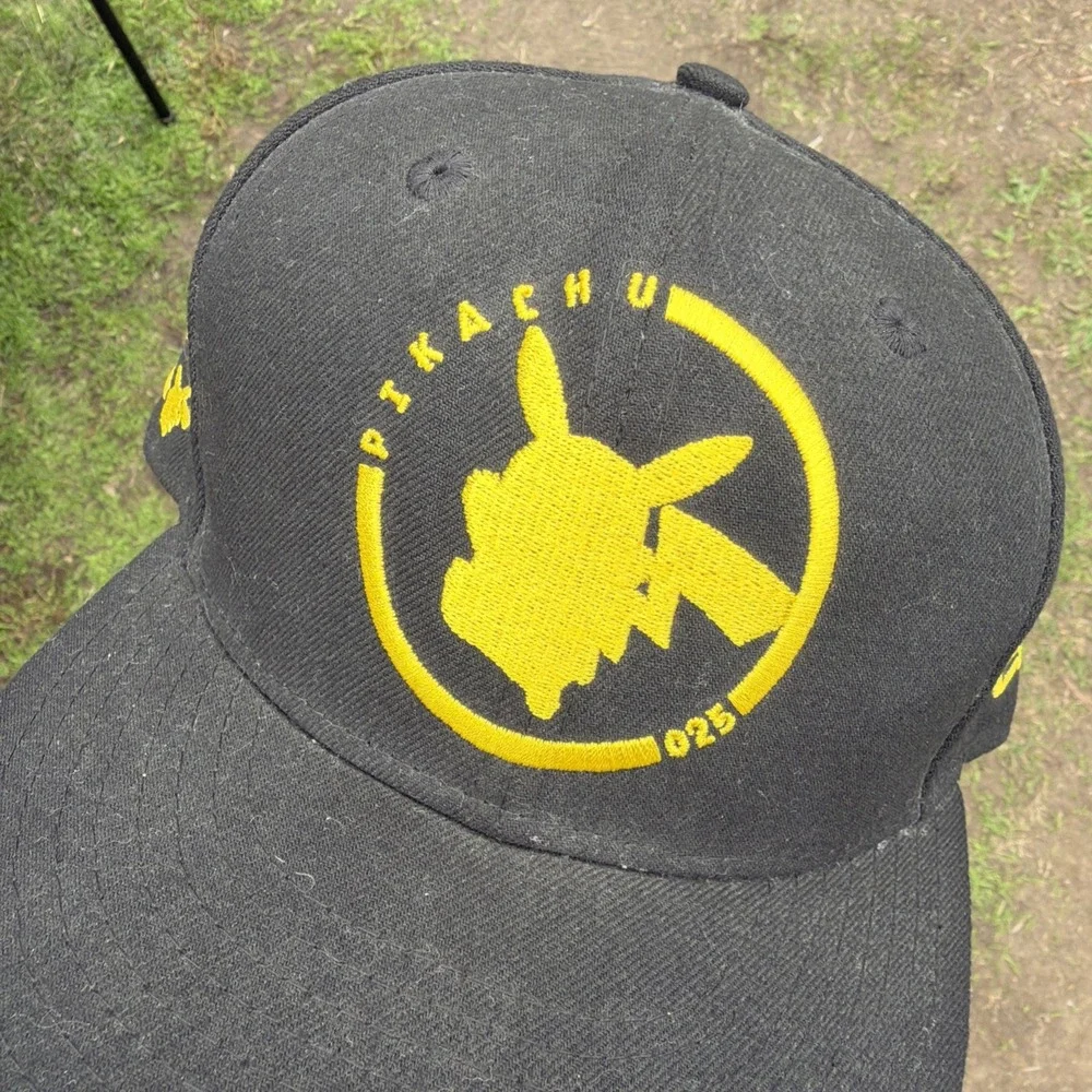 RARE 2016 Pokemon Silhouette Sync Collection Pikachu New Era 9fifty Snapback Hat